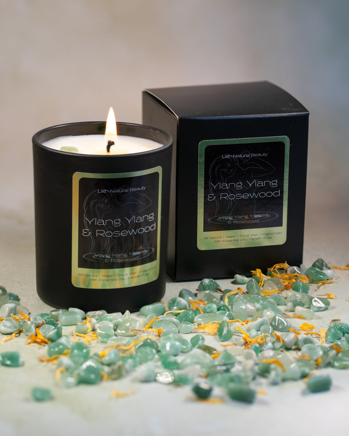 Ylang ylang & rosewood soya wax candle