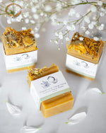 Load image into Gallery viewer, Grapefruit &amp; Ylang Ylang Luxury Face Soap
