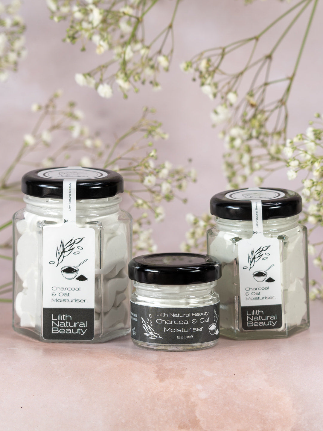 Charcoal & Oat Moisturiser
